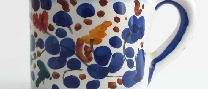 hand-painted-ceramic-mug-min